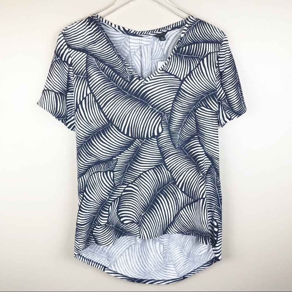 🌿 NWT Ann Taylor Navy Blue Palm Print Top Size M